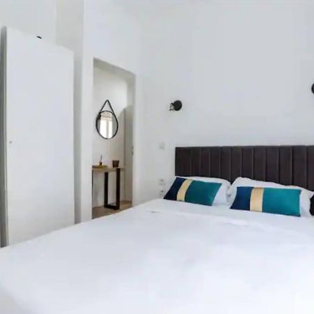Roses Appartement Proche Sacree-Coeur/Montmarte Párizs Kültér fotó